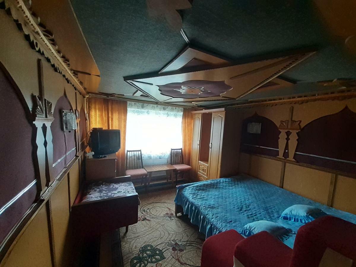 Kатруся Hotel Yaremche Bagian luar foto